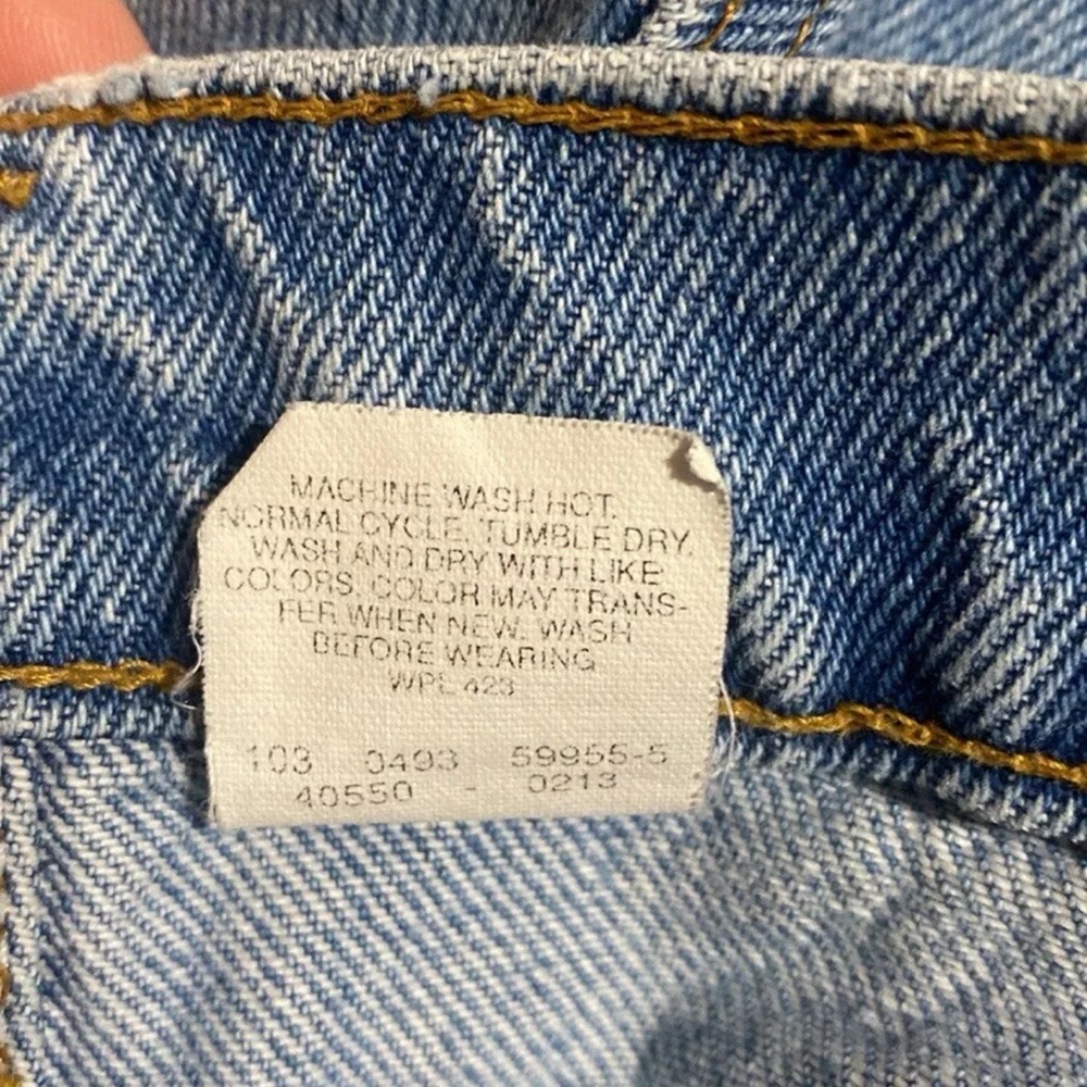 Vintage 90's Levis Jeans Mens 32X32
Denim 550 Relaxed Tapered 90s Orange
Tab - Picture 6 of 8